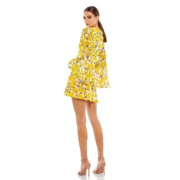 NWT. Ieena for Mac Duggal 70207 Bell Sleeve Floral Print Dress Size 6 - Picture 2 of 13